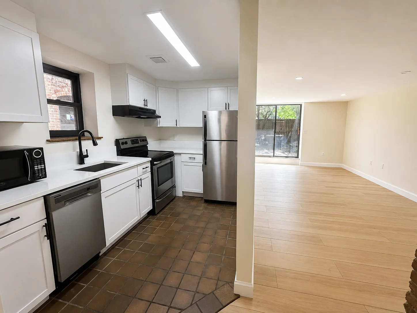 1 bed, 630 sqft, $3,050 — Photo 1