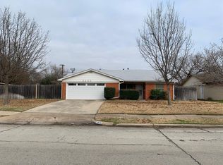 2838 Harvard St N, Irving, TX 75062