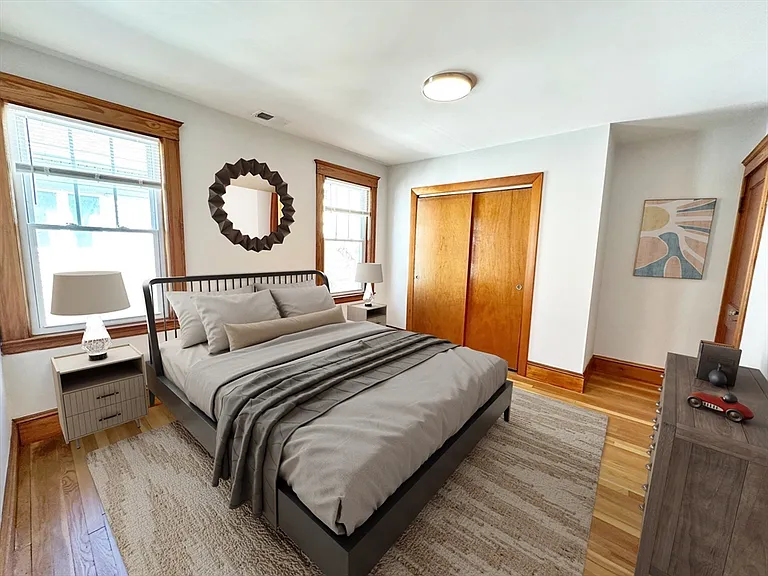 75 Governor Winthrop Rd — Photo 12