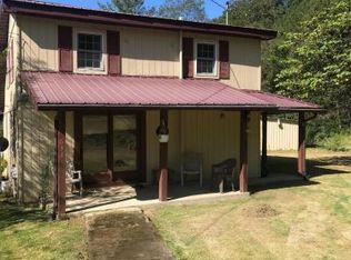 633 Wendover Rd, Hyden, KY 41749