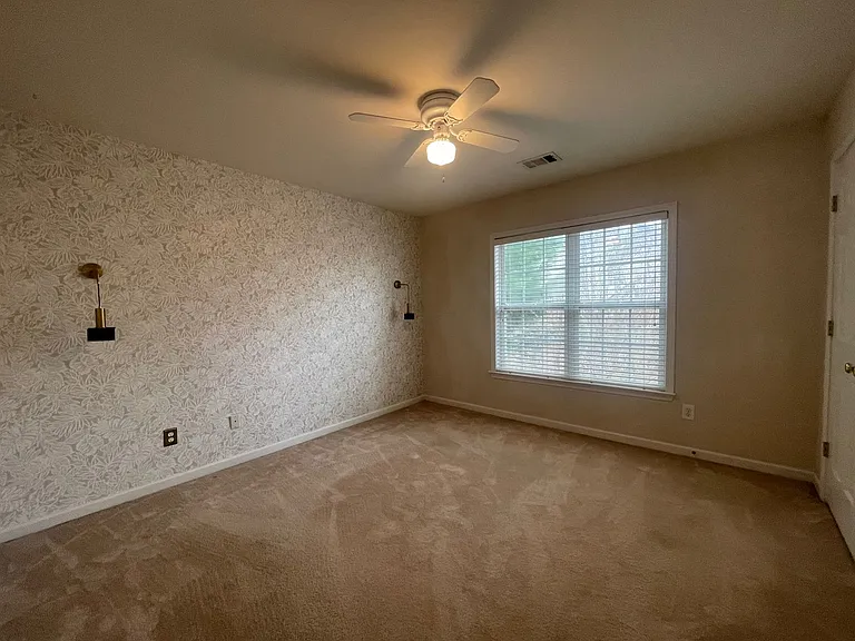 11310 Crossington Rd — Photo 25