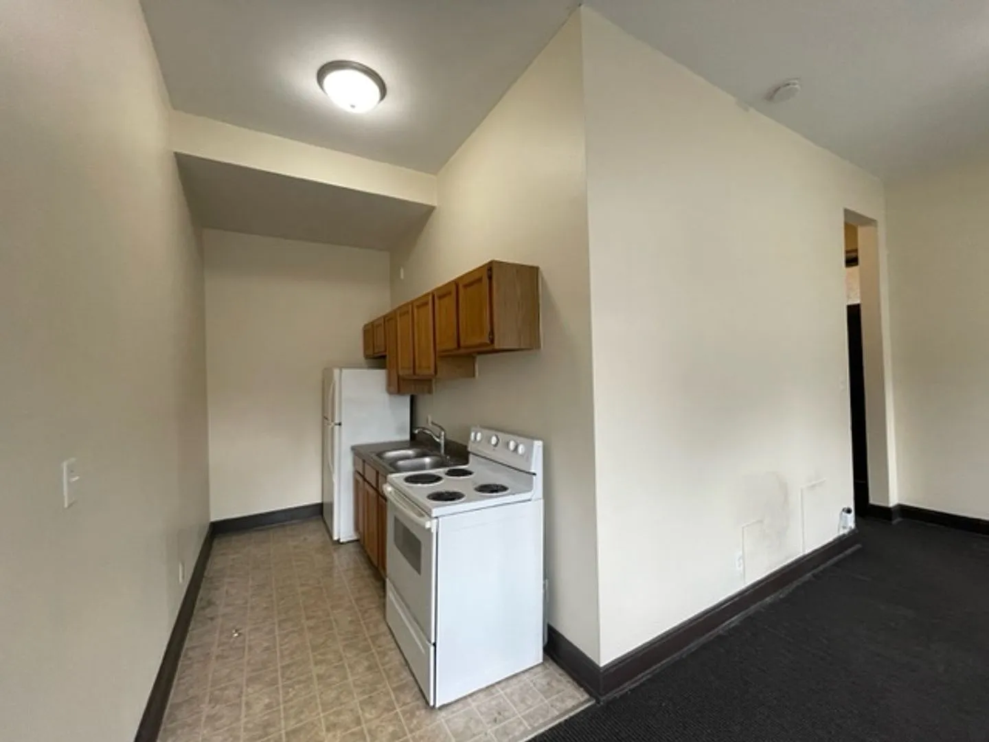 632 W Historic Mitchell St — Photo 4