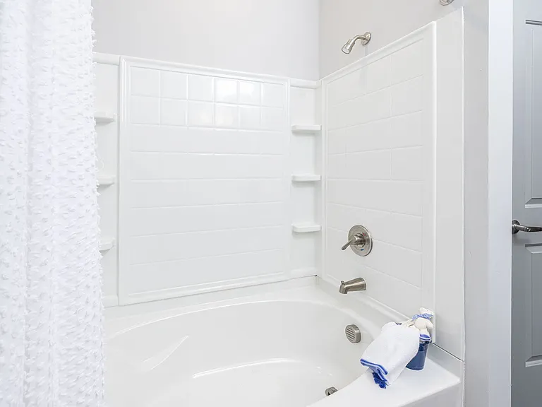 4251 S Rhett Ave — Photo 10