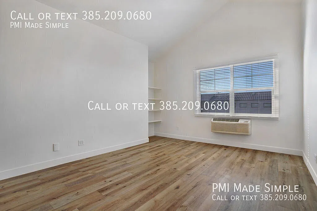 2 Bedroom Apartment in Wonderful Layton Community! — Photo 2