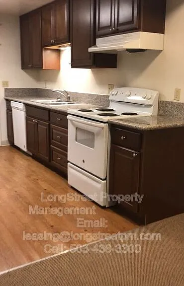 644 SW 7th St #1 — Photo 3