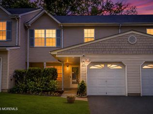 521 Woodbine Lane, Lakewood, NJ 08701
