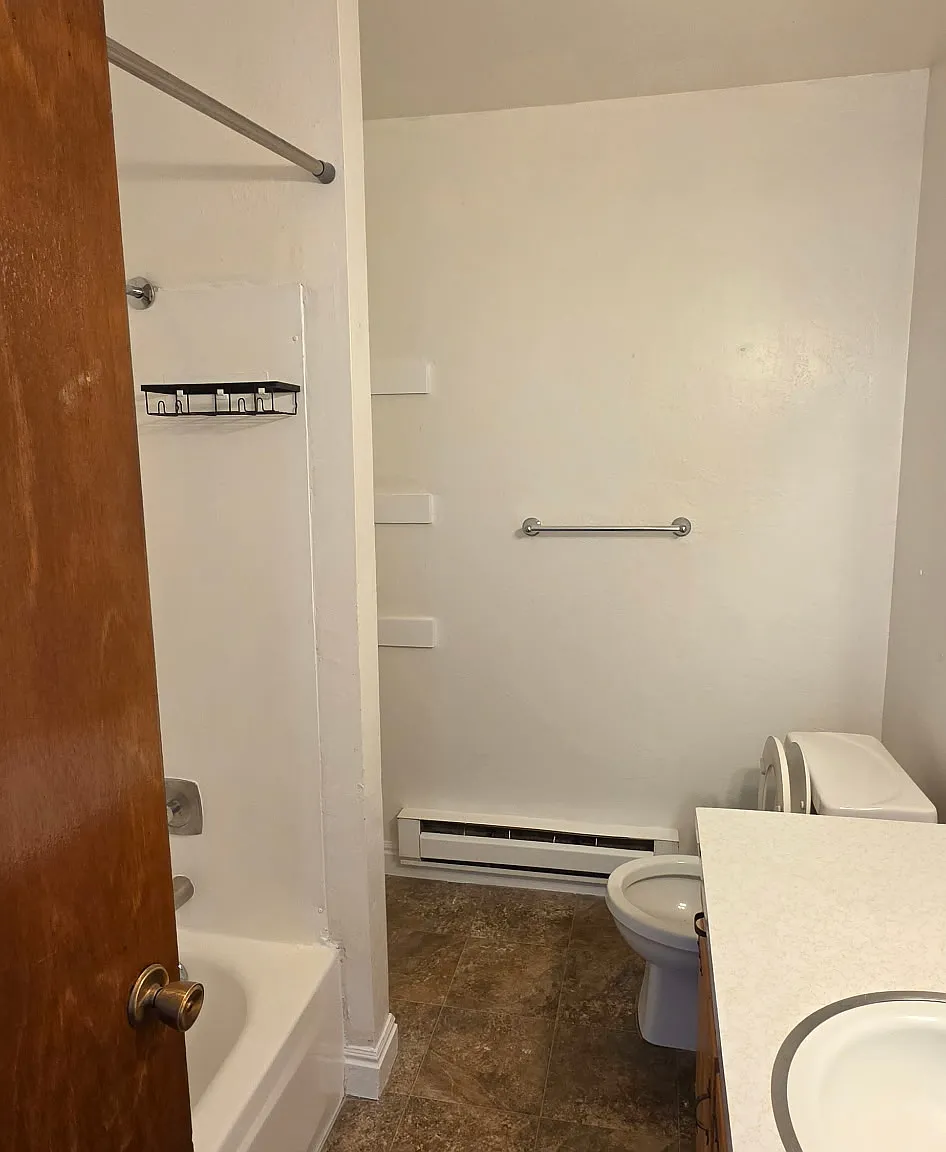310 Moonlite Drive - 14 — Photo 4