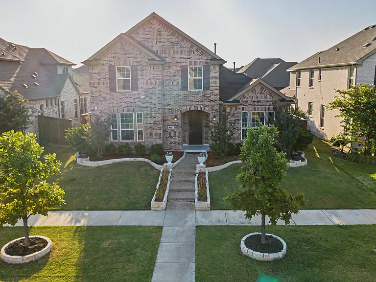 6862 Mistley Park — Photo 37