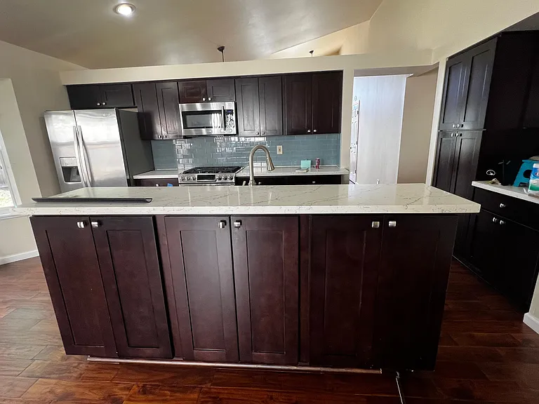 12810 NE 101st Pl — Photo 2