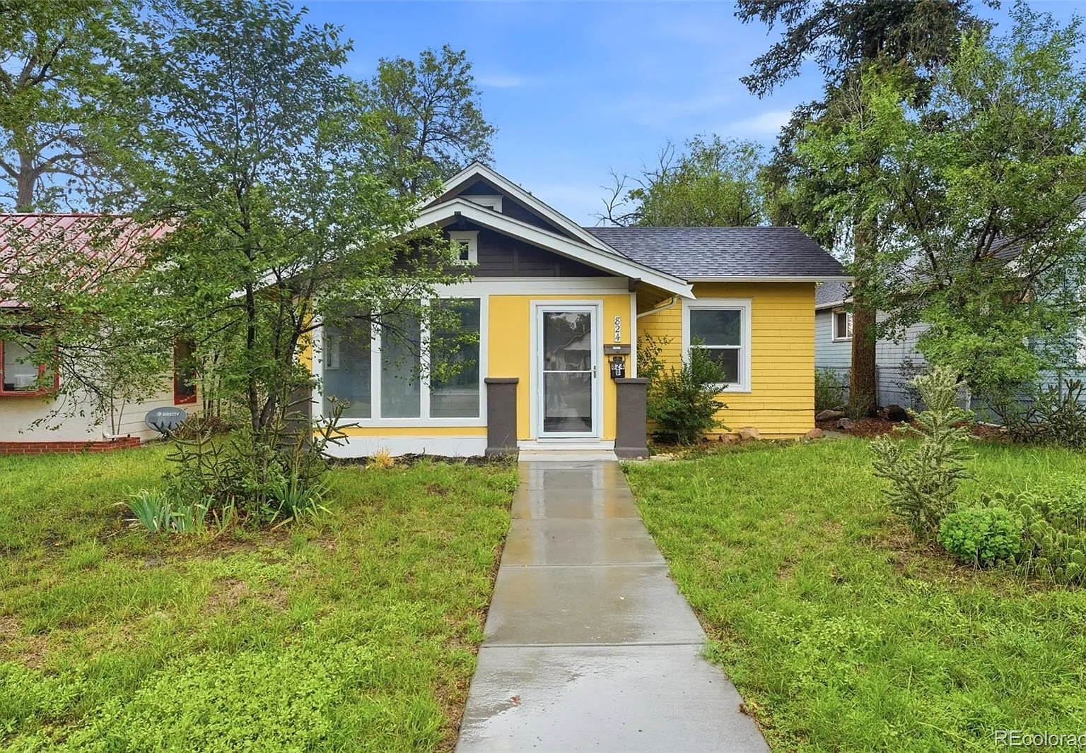 2 bed, 1.0 bath, 1221 sqft, $1,995 — Photo 2