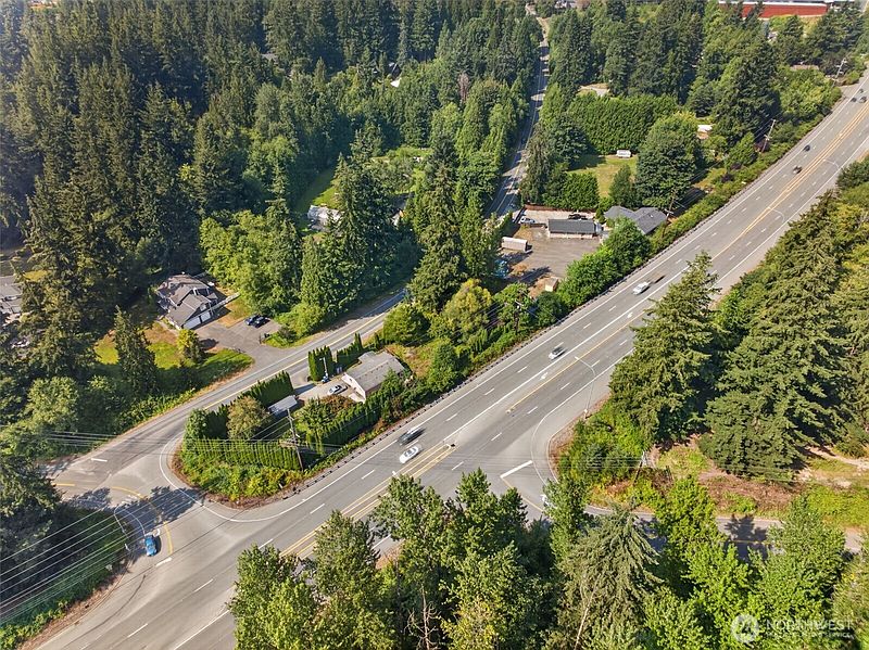 4th image of 18701 Ave Snohomish