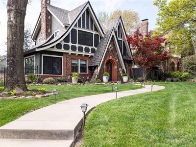 1201 W 71st Ter, Kansas City, MO, 64114