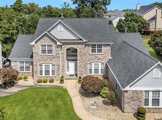 12389 Mulberry Tree Ct, Saint Louis, MO 63141