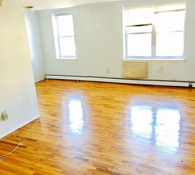 1st image of 21303 41st Ave APT 2A