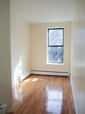 Rented by Bohemia Realty Group | media 19