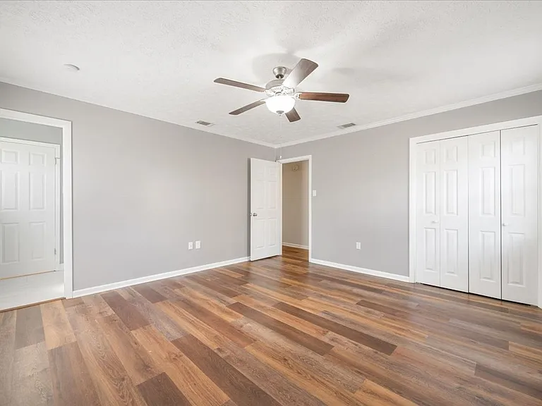 210 Pine Grove Dr — Photo 35