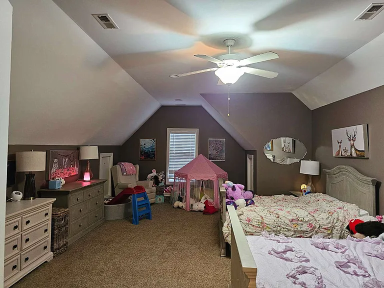 305 Skipping Water Dr — Photo 30