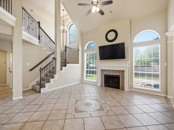 1911 New Haven Rd, Grapevine, TX 76051