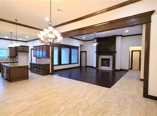 9704 Sundance Ridge Rd, Yukon, OK 73099