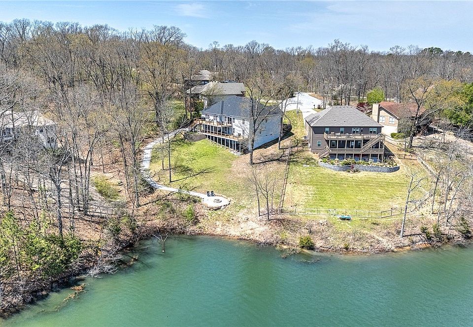 1st image of 6 Ashwell Ln