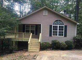 5620 Lakeview Ct, Gainesville, GA 30506