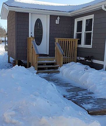 Walkway to front door