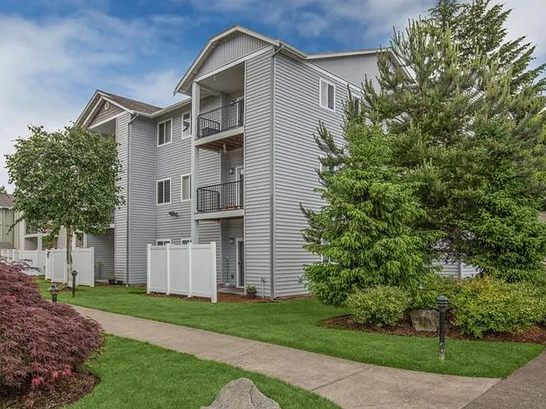 Hearthstone Apartments