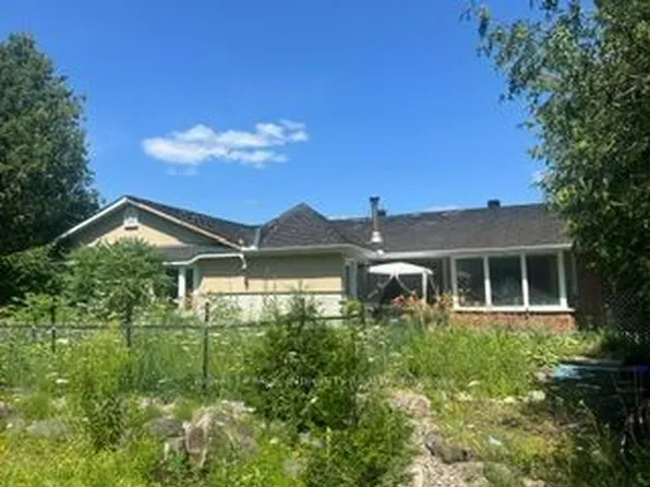 818 David Manchester Rd, Ottawa, ON K0A 1L0