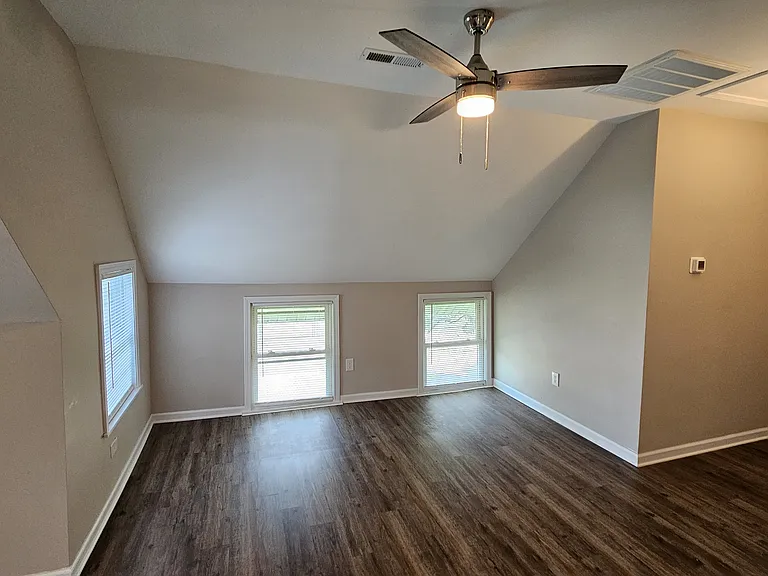471 E Brandeis Ave #2 — Photo 9
