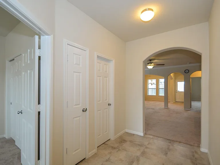 20215 Stonebridge Terrace Dr — Photo 4