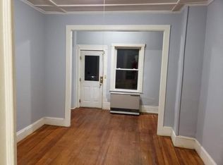 15 Brewster St, Rockland, ME 04841