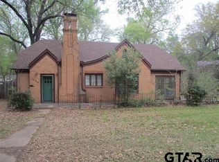 1239 Myrtle St, Kilgore, TX 75662