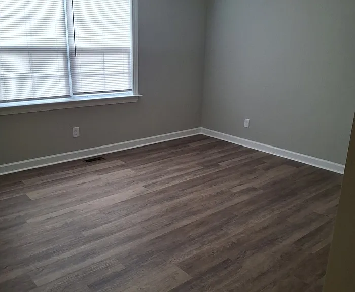2207 Imperial Ave E — Photo 1