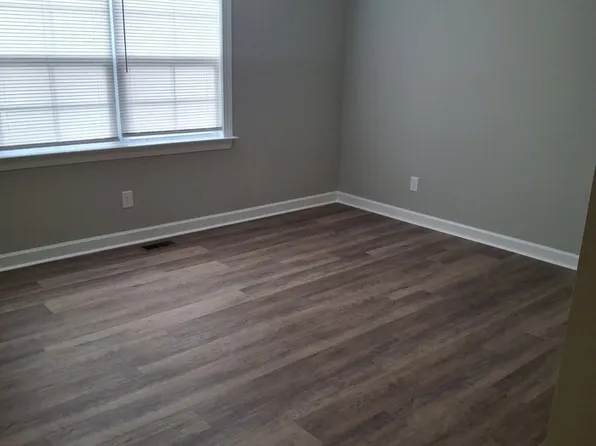 2207 Imperial Ave E, Wilson, NC 27893