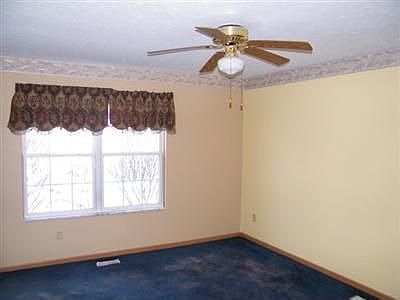3rd image of 6663 Park Ave