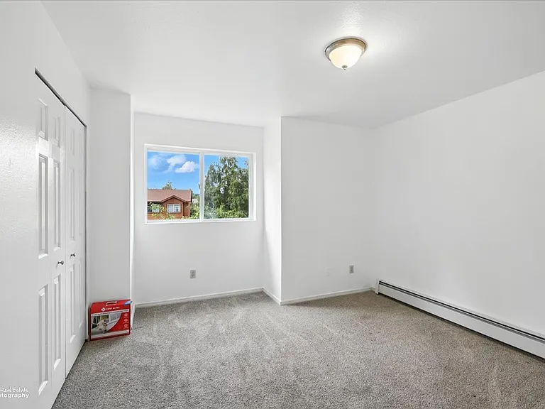11480 E Crimsonview Dr — Photo 36