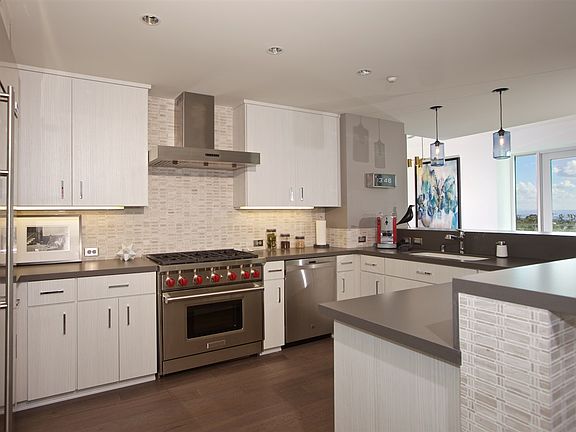 2nd image of 3415 6th Ave #100