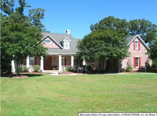 18787 Bienville Ct, Prairieville, LA 70769