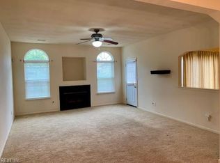 3528 Riders Ln, Virginia Beach, VA 23453