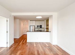 4214 Crescent St #5A, Long Island City, NY 11101