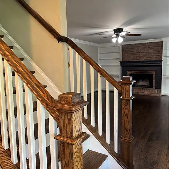 903 Woodlawn Dr NE — Photo 3