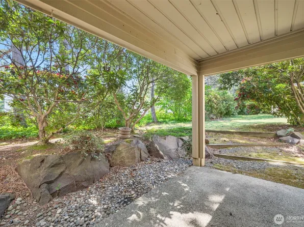 605 5th Street #B102, Kirkland, WA 98033