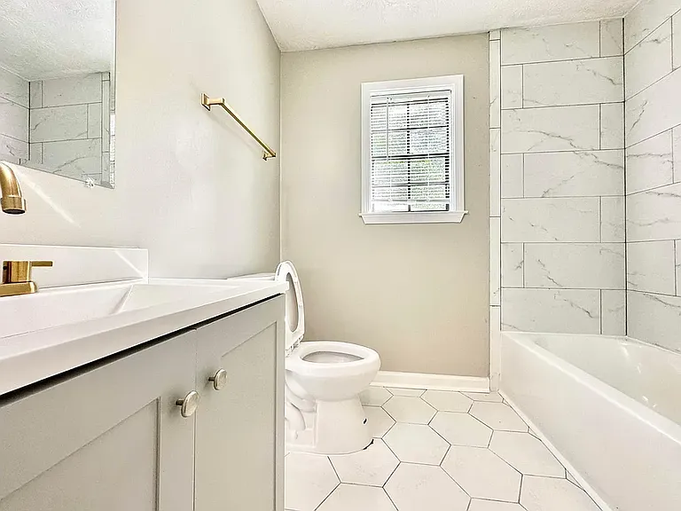 4420 Creek Ford Dr — Photo 18