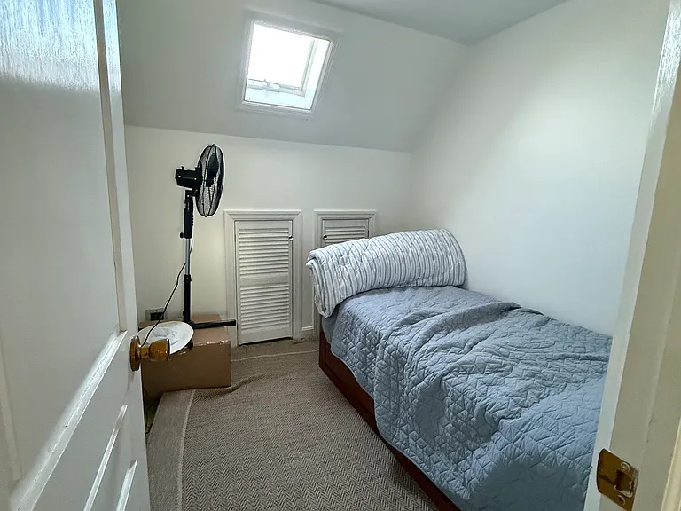 126 Town Hill Rd — Photo 2