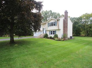 28 Abar Ln, South Windsor, CT 06074
