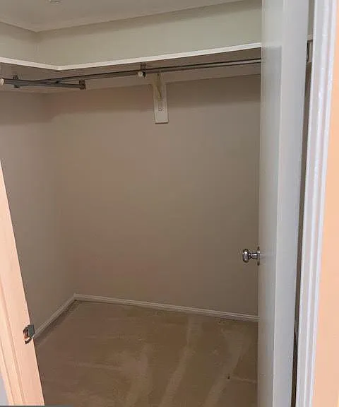 8360 Greensboro Dr #721 — Photo 13