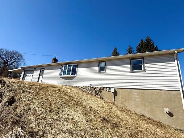 2645 Charleston Rd, Mansfield, PA 16933