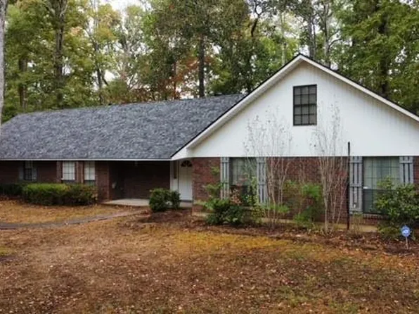 1165 Lake Dr, Woodworth, LA 71485