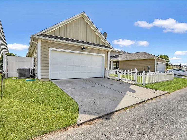 314 Crabapple Cir — Photo 37