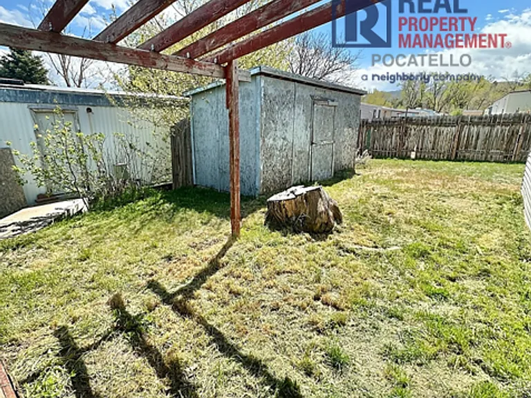 193 Teakwood St — Photo 15